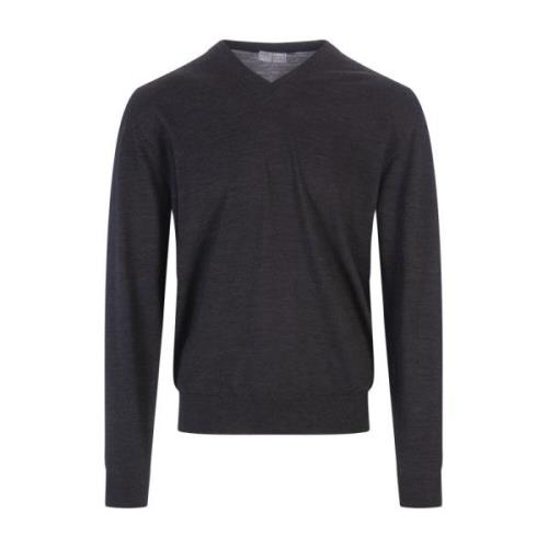 V-neck Knitwear