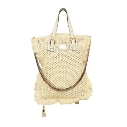 Pre-owned Raffia handbags