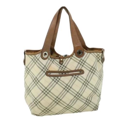 Pre-owned Canvas handbags