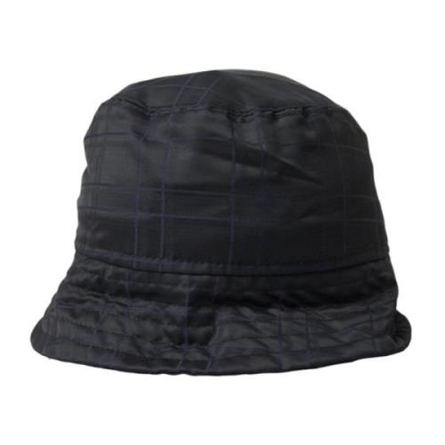 Svart Bucket Cap med Subtle Logo