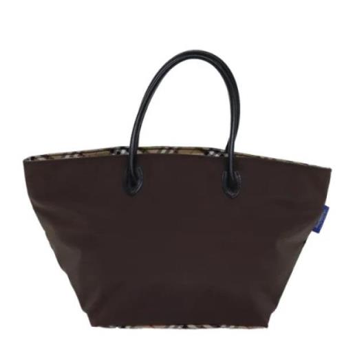 Pre-owned Fabric handbags