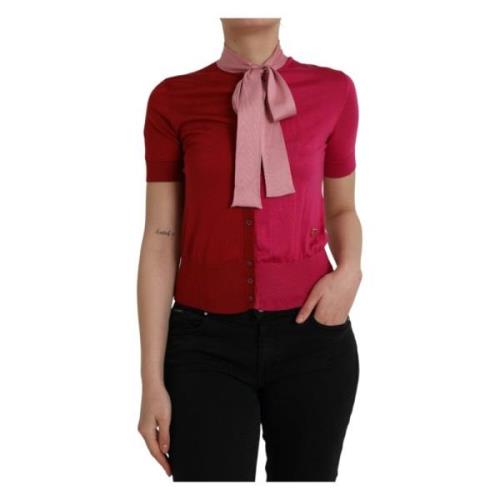 Rosa silkebluse med Ascot-krage