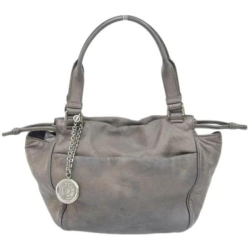 Pre-owned Leather handbags