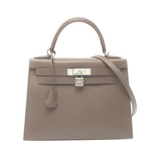 Pre-owned Leather handbags