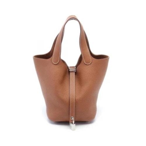 Pre-owned Leather handbags