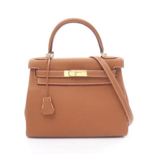 Pre-owned Leather handbags