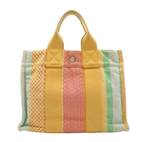 Pre-owned Canvas totes