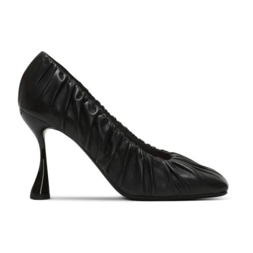 Eden pumps i samlet lam