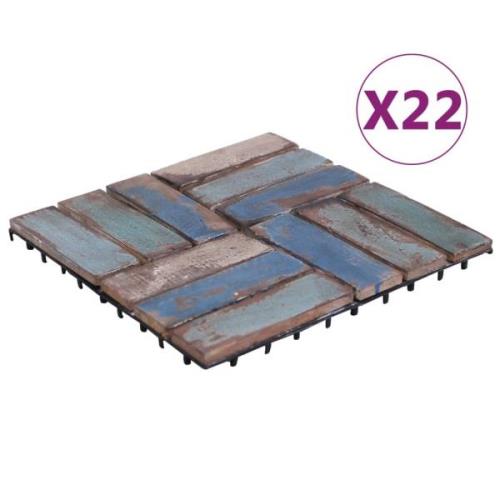 vidaXL Terrassebord 22 stk 30x30 cm gjenvunnet heltre