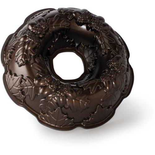 Nordic Ware Autum Wreath Bundt