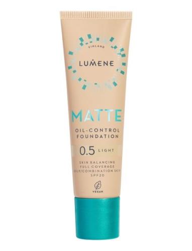 Matte Oil-Control Foundation Spf20 Foundation Sminke LUMENE